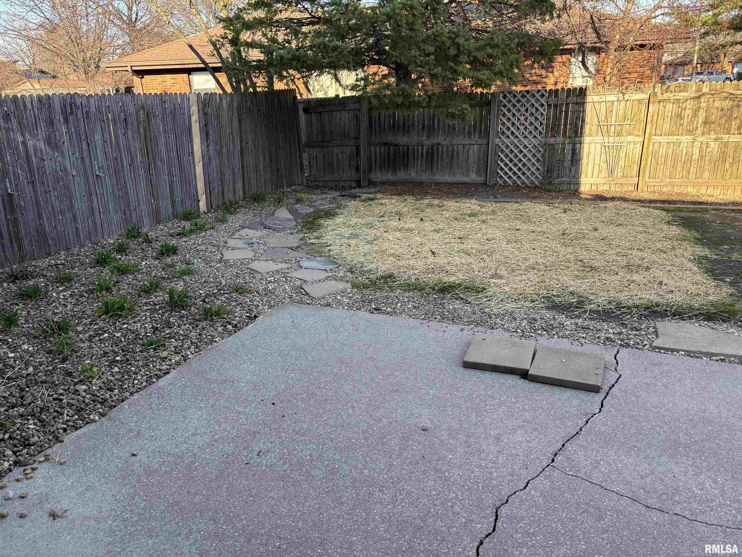 3326 Jennings Drive Springfield, IL 62704 - Photo 20 of 21