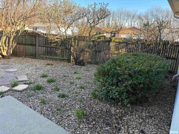 $1,900 | 3326 Jennings Drive, Springfield, IL 62704