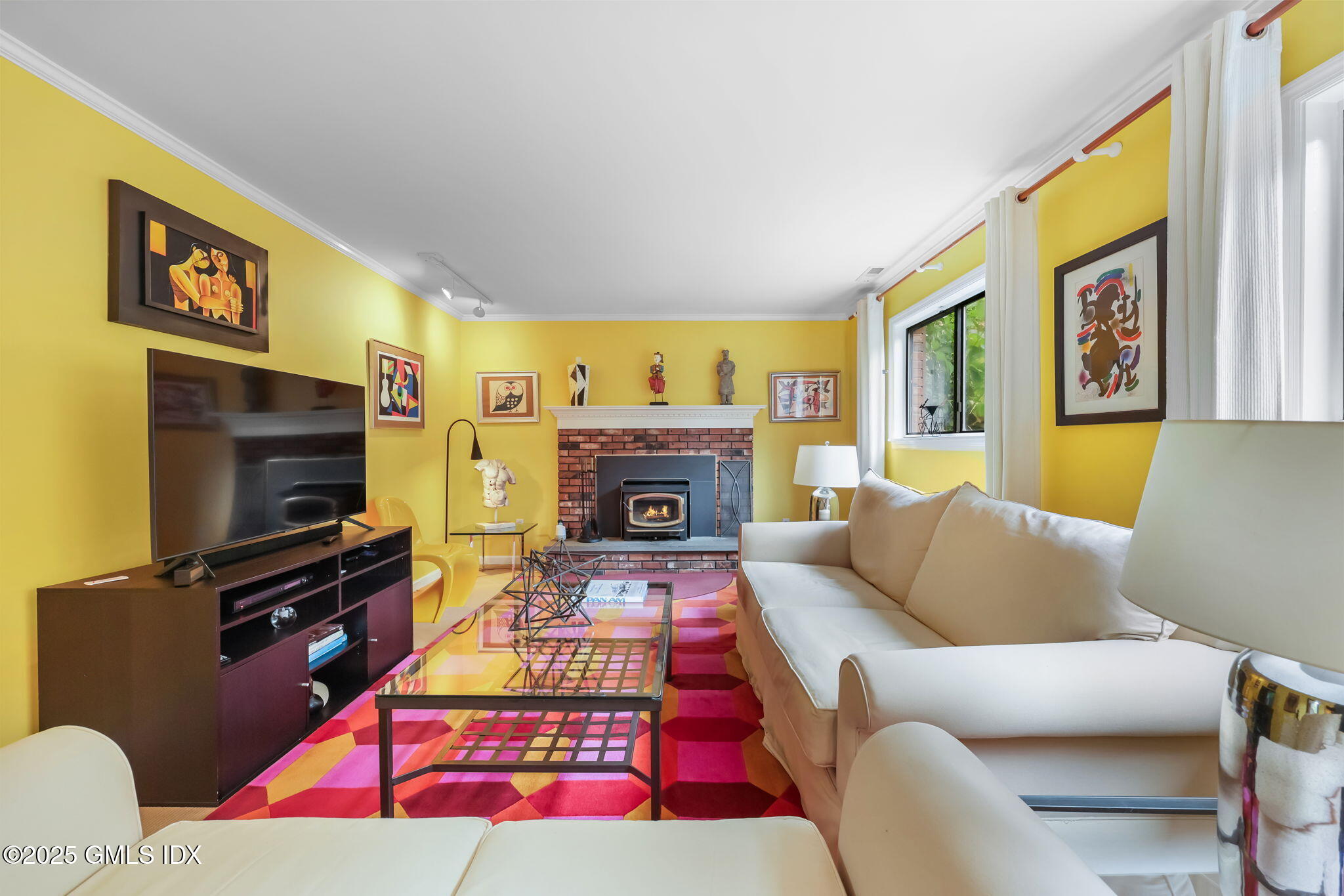 350 Valley Road Cos Cob, CT 06807 - Photo 26 of 48 27-web-or-mls-350-valley-rd