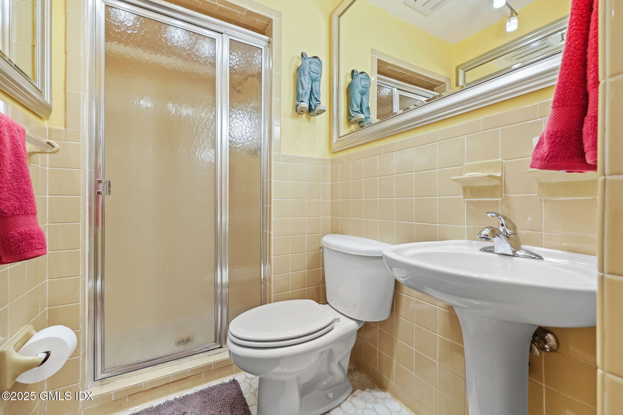 350 Valley Road Cos Cob, CT 06807 - Photo 31 of 48 32-web-or-mls-350-valley-rd