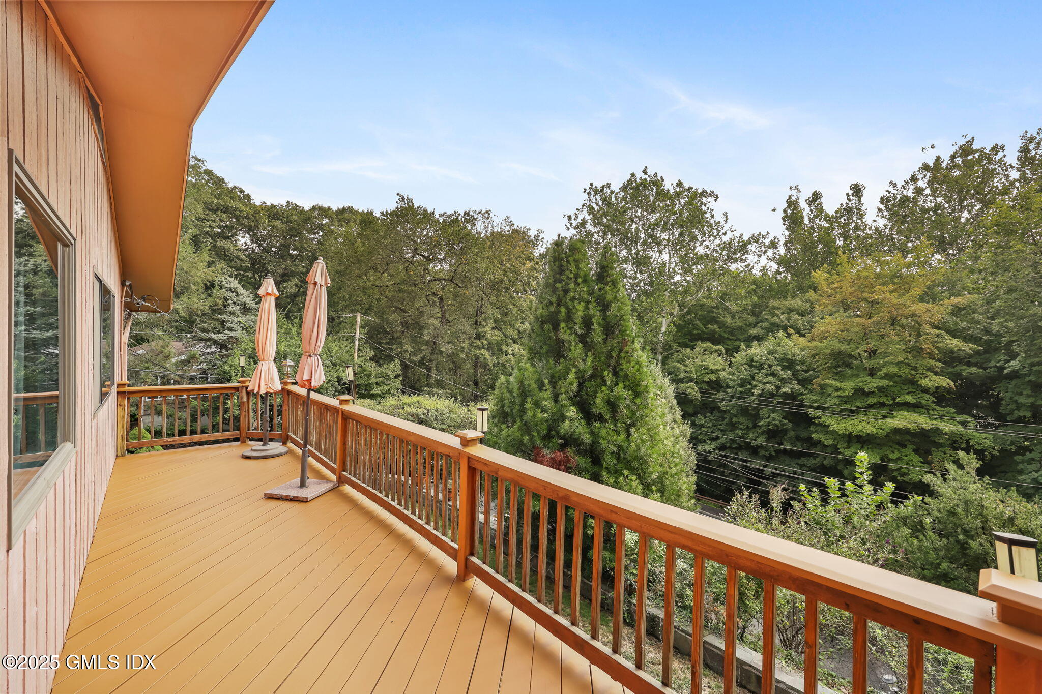 350 Valley Road Cos Cob, CT 06807 - Photo 34 of 48 36-web-or-mls-350-valley-rd