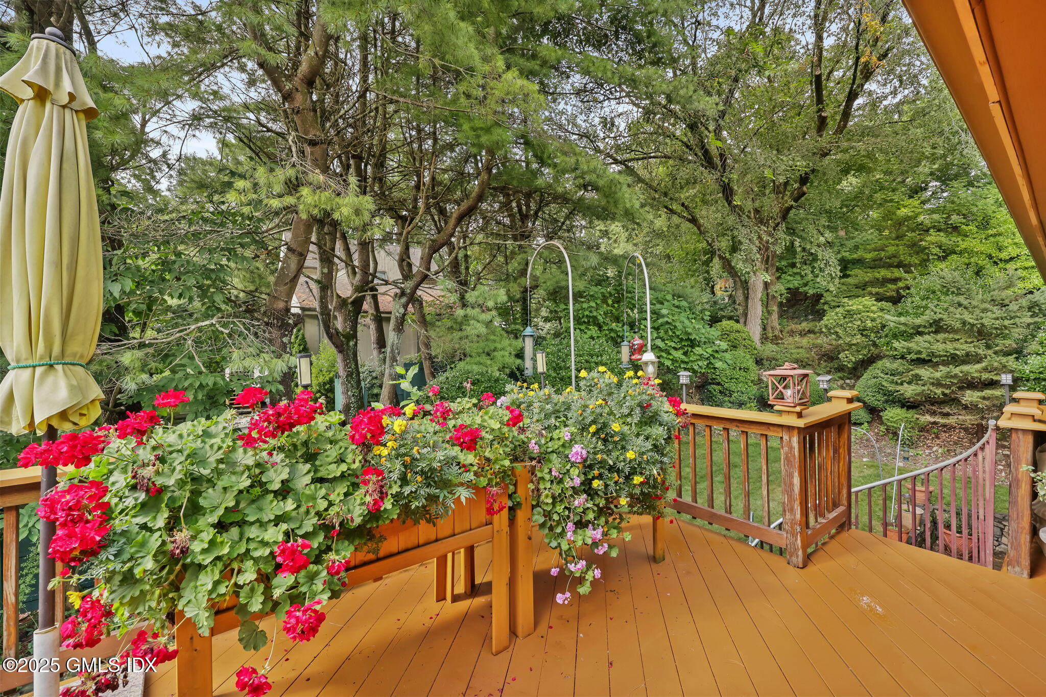 350 Valley Road Cos Cob, CT 06807 - Photo 37 of 48 39-web-or-mls-350-valley-rd