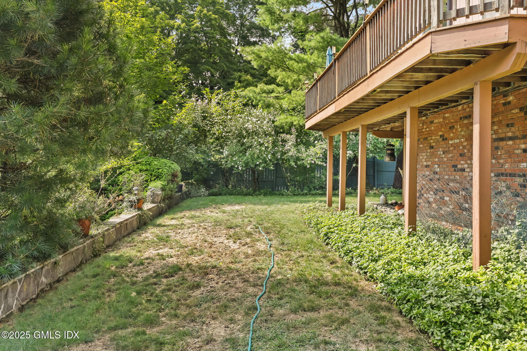 350 Valley Road Cos Cob, CT 06807 - Photo 41 of 48 43-web-or-mls-350-valley-rd