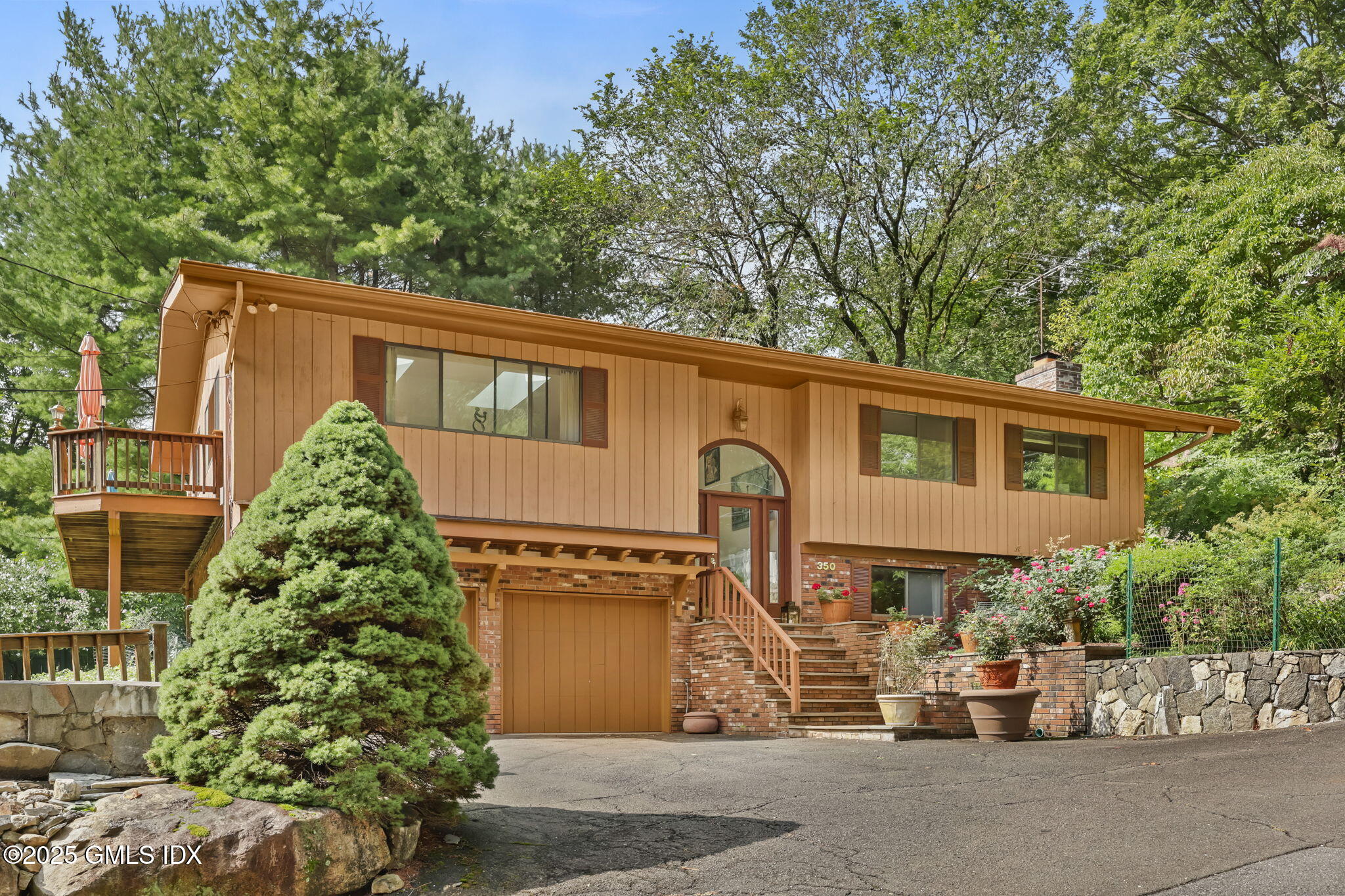 350 Valley Road Cos Cob, CT 06807 - Photo 42 of 48 44-web-or-mls-350-valley-rd