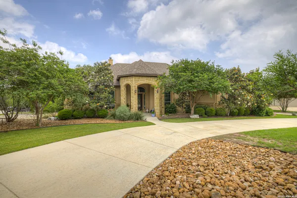 $925,450 | 5684 Copper Creek, New Braunfels, TX 78132