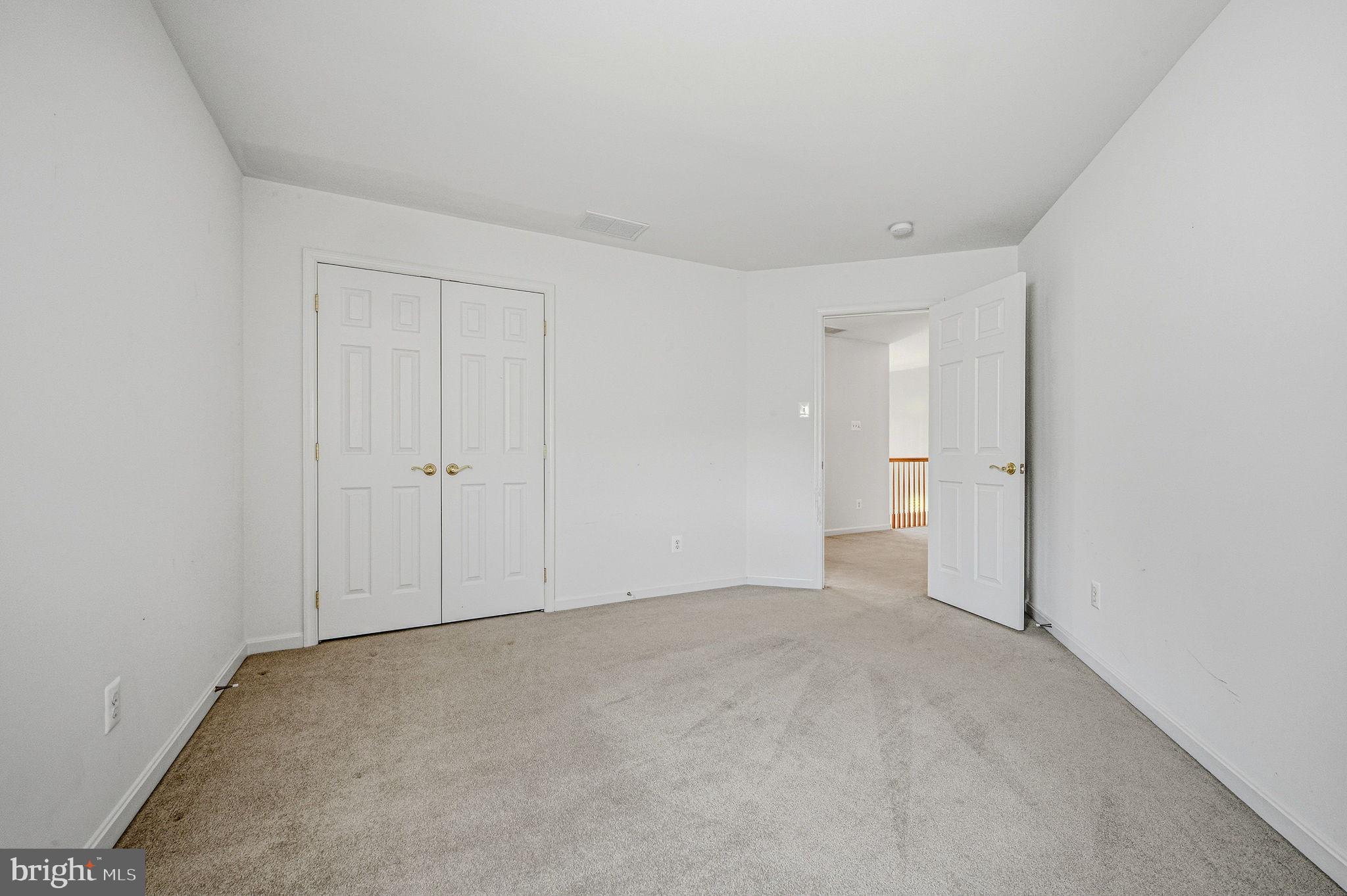 325 Pierce Run Newark, DE 19702 - Photo 29 of 42 a view of empty room
