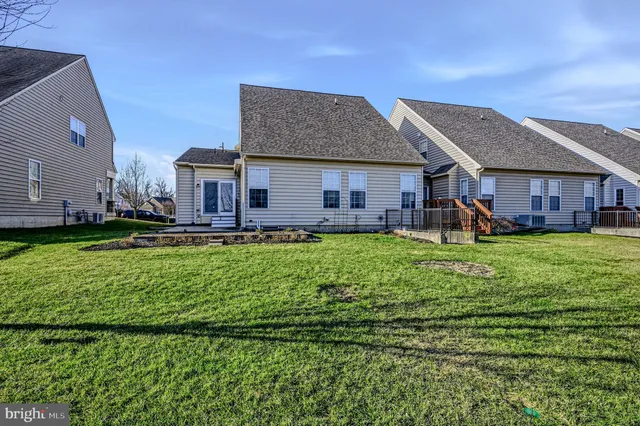 $400,000 | 325 Pierce Run, Newark, DE 19702