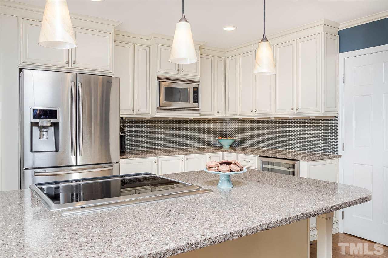 5213 Caber Road Raleigh, NC 27613 - Photo 8 of 25