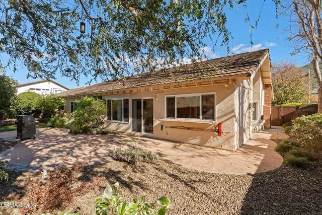 $1,299,000 | 3021 East Black Hills Court, Westlake Village, CA 91362