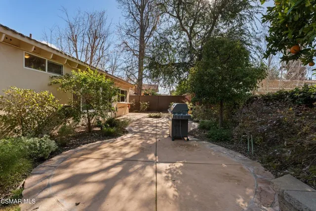 $1,299,000 | 3021 East Black Hills Court, Westlake Village, CA 91362