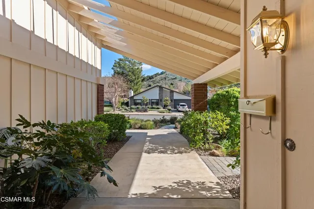 $1,299,000 | 3021 East Black Hills Court, Westlake Village, CA 91362