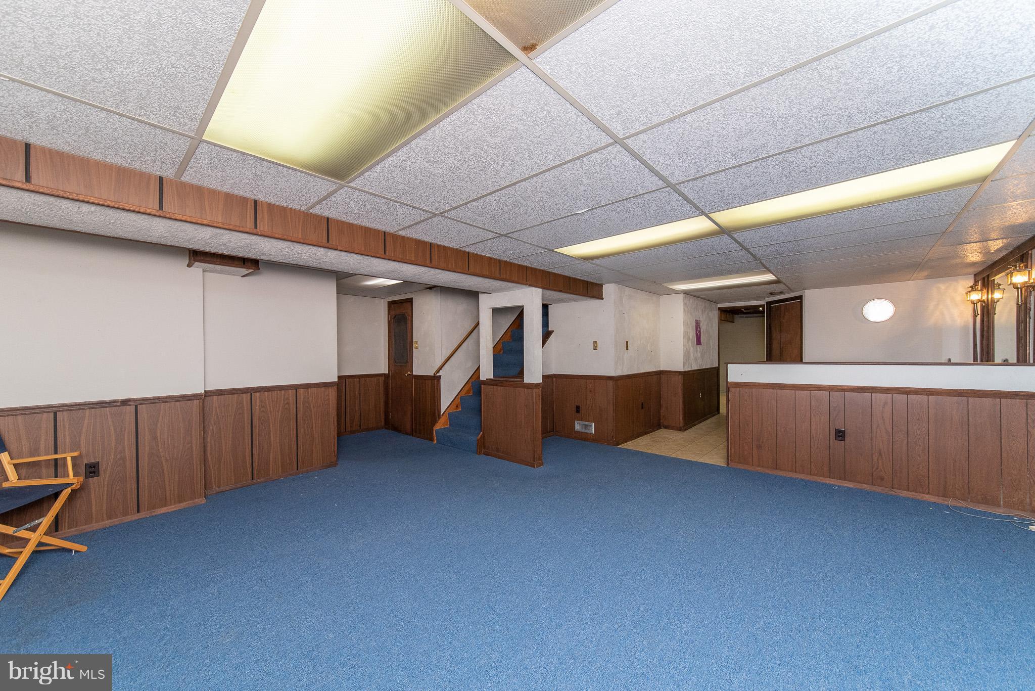 4225 Haycoke Road Baltimore, MD 21236 - Photo 50 of 59 LL BAR / Rec Area