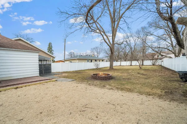 $259,000 | 617 10th Avenue West, Alexandria, MN 56308