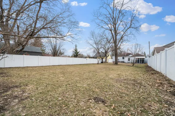 $259,000 | 617 10th Avenue West, Alexandria, MN 56308