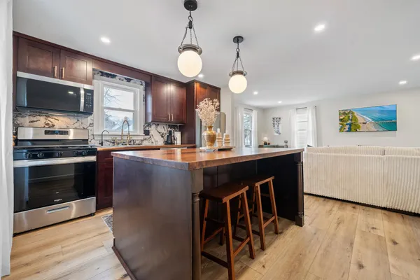 $259,000 | 617 10th Avenue West, Alexandria, MN 56308