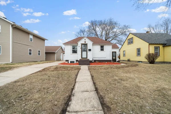 $259,000 | 617 10th Avenue West, Alexandria, MN 56308