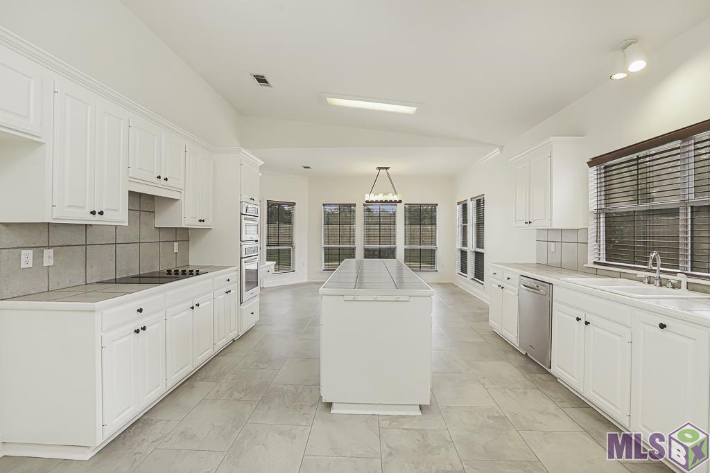 6234 Krista Lane Baton Rouge, LA 70808 - Photo 13 of 32