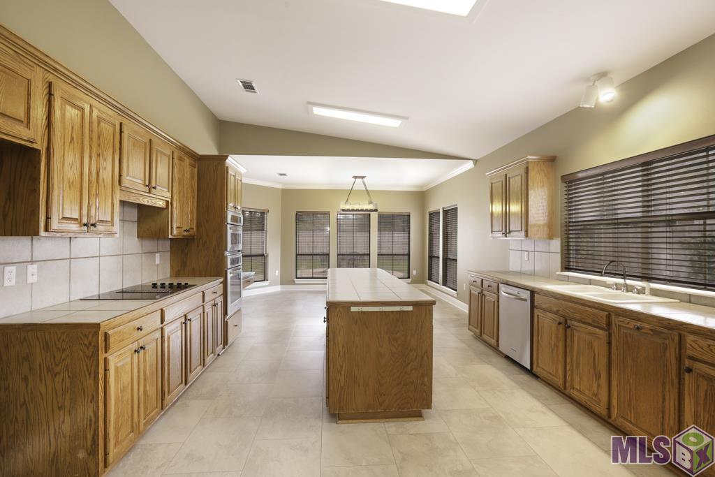 6234 Krista Lane Baton Rouge, LA 70808 - Photo 10 of 33