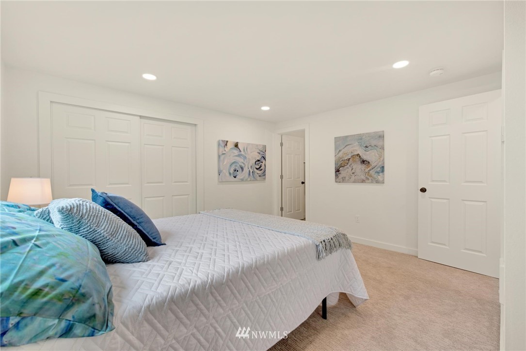 8811 158th Street East Puyallup, WA 98375 - Photo 16 of 23