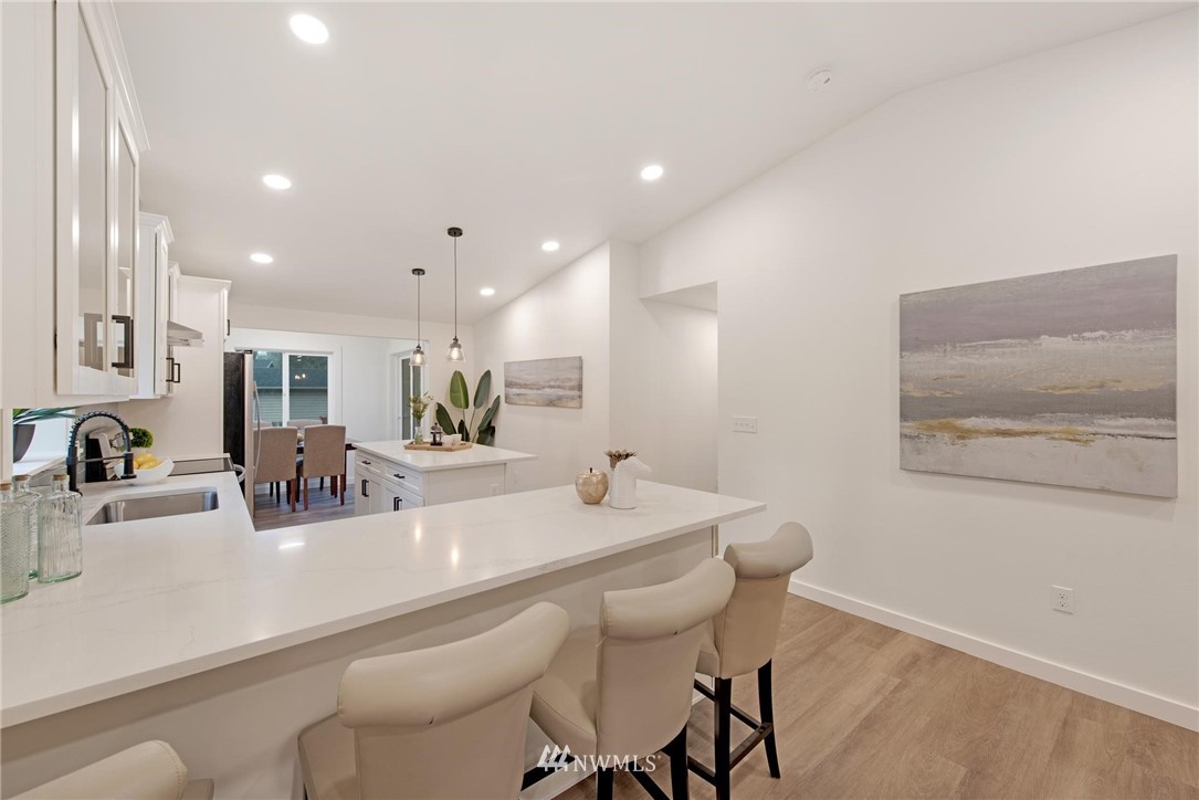 8811 158th Street East Puyallup, WA 98375 - Photo 8 of 23