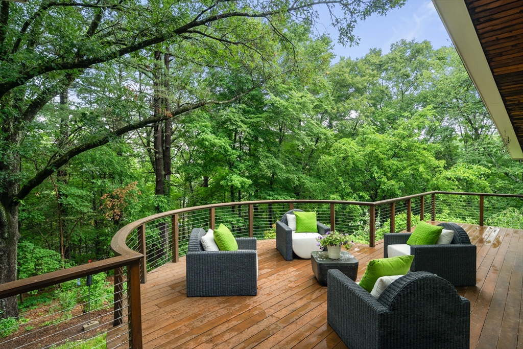 12 Forest Hill Road Wayland, MA 01778 - Photo 8 of 36