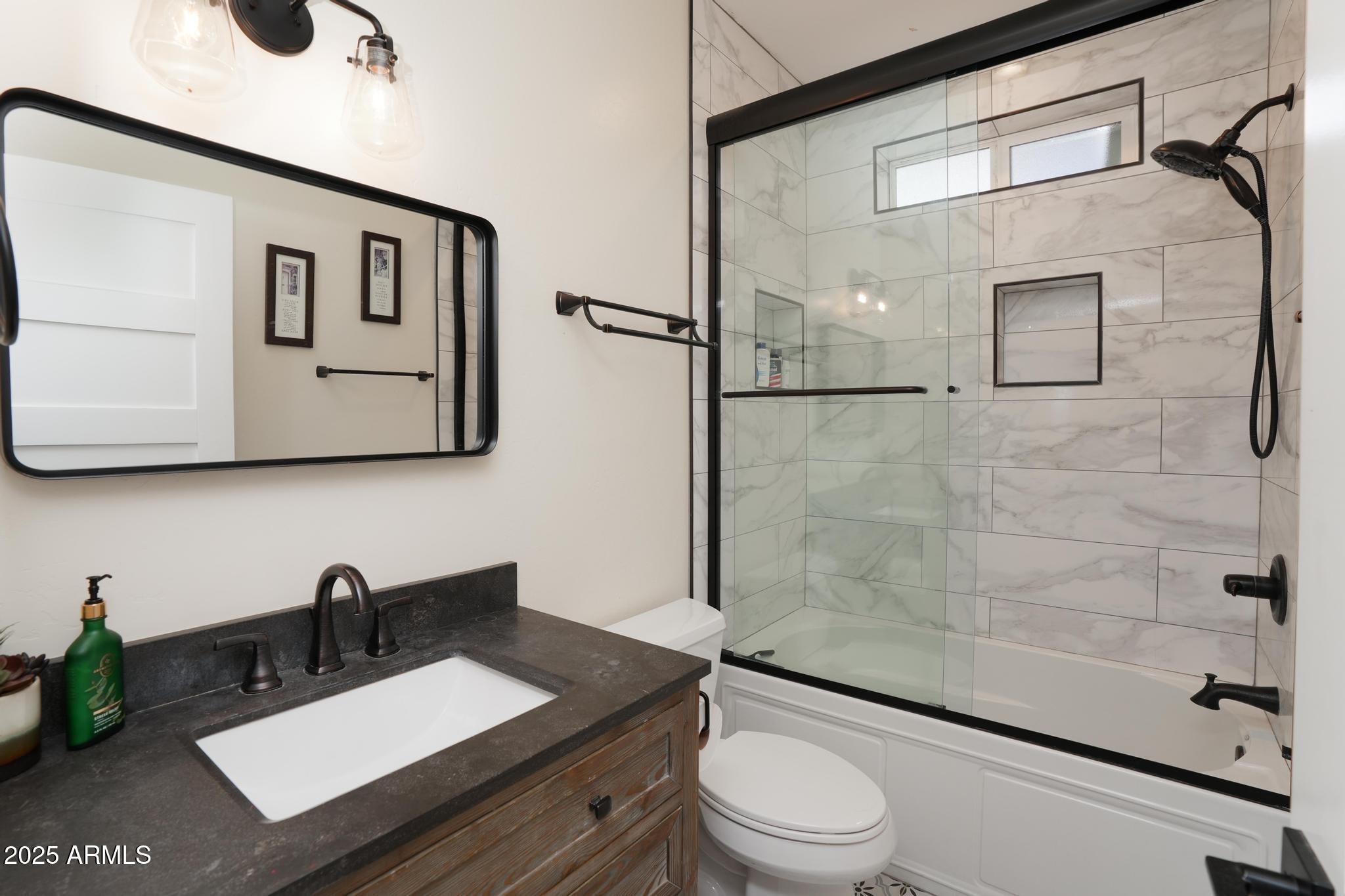2900 West Spring View Drive Cottonwood, AZ 86326 - Photo 40 of 68 Guest House Bathroom