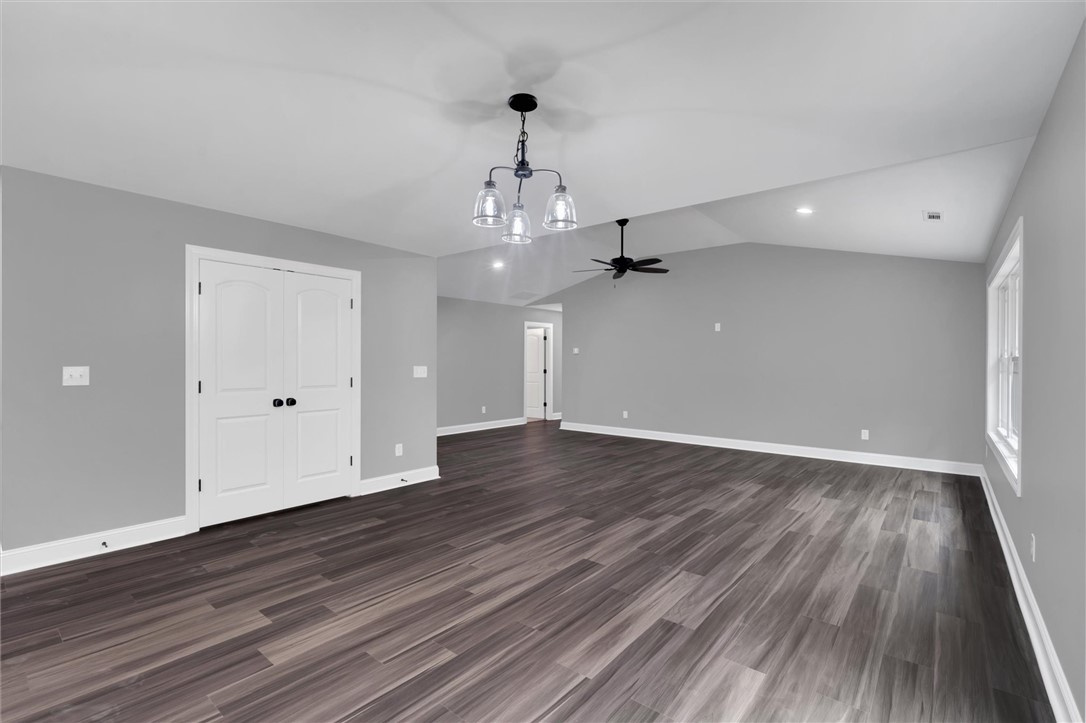 518 Jule Martin Road Anderson, SC 29621 - Photo 7 of 25