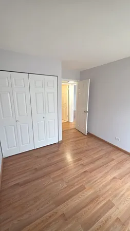 $2,200 | 1317 Kingsbury Drive, Unit 1, Hanover Park, IL 60133