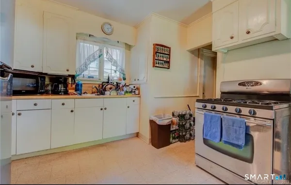 $275,000 | 682 Main Street, Torrington, CT 06790