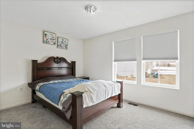 $379,900 | 183 Luxor Court, Bunker Hill, WV 25413