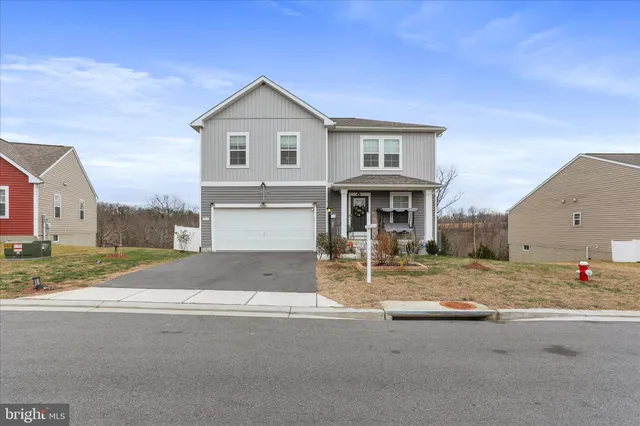 $379,900 | 183 Luxor Court, Bunker Hill, WV 25413