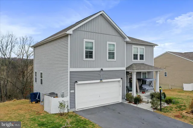 $379,900 | 183 Luxor Court, Bunker Hill, WV 25413