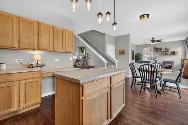 $369,900 | 622 Gallant Drive, Minooka, IL 60447