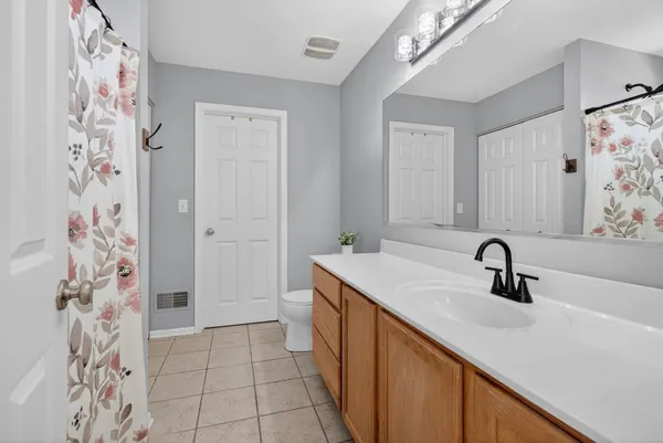 $369,900 | 622 Gallant Drive, Minooka, IL 60447