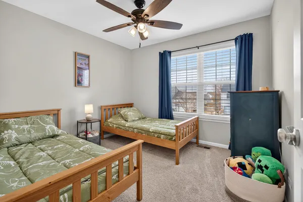 $369,900 | 622 Gallant Drive, Minooka, IL 60447