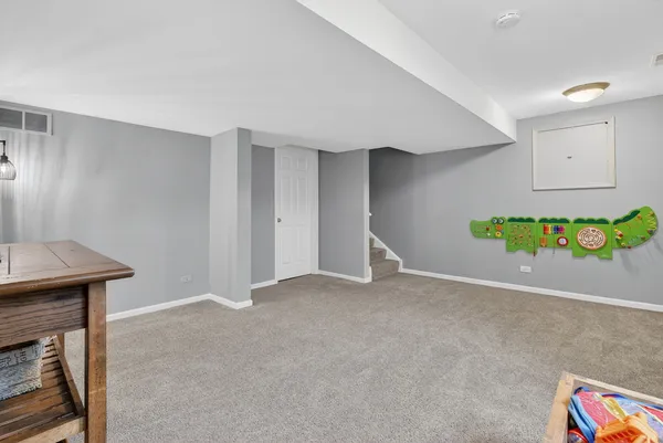 $369,900 | 622 Gallant Drive, Minooka, IL 60447