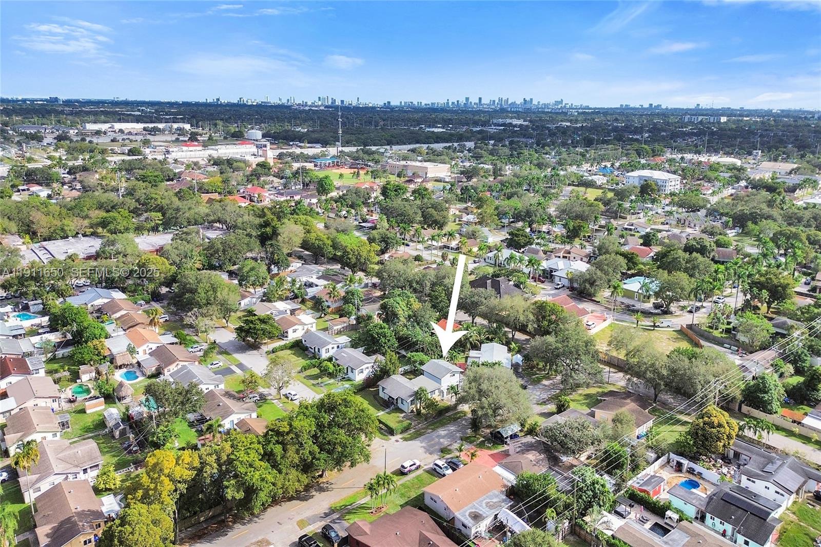 6470 McClellan Street Hollywood, FL 33024 - Photo 14 of 74