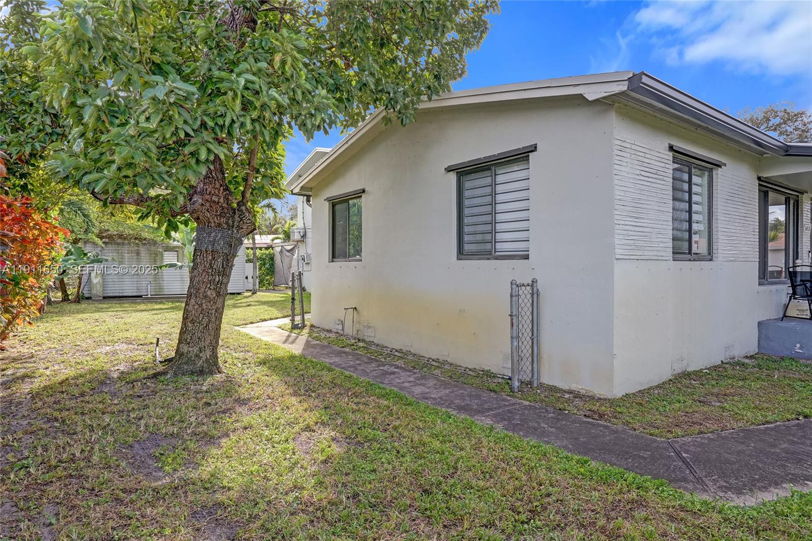 6470 McClellan Street Hollywood, FL 33024 - Photo 29 of 74