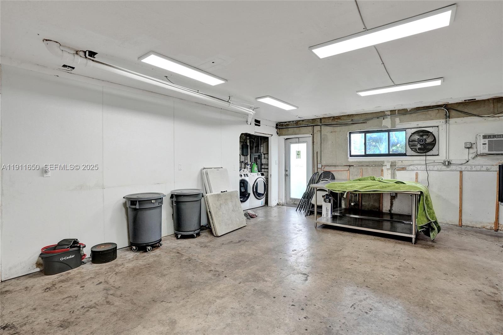 6470 McClellan Street Hollywood, FL 33024 - Photo 39 of 74