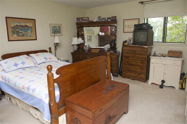 94 Beaconsfield Road, Unit 303 Brookline, MA 02445 - Photo 6 of 14