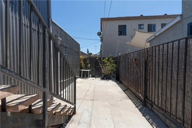 $699,000 | 285 West 9th Street, San Pedro, CA 90731