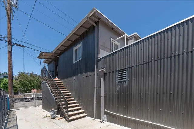 $699,000 | 285 West 9th Street, San Pedro, CA 90731