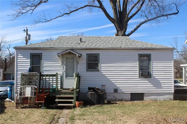 $69,000 | 1290 Purcell Avenue, Pagedale, MO 63133