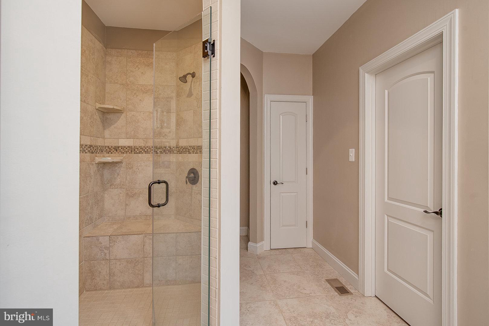 239 Revell Road Fredericksburg, VA 22405 - Photo 16 of 30 Bath (Master)