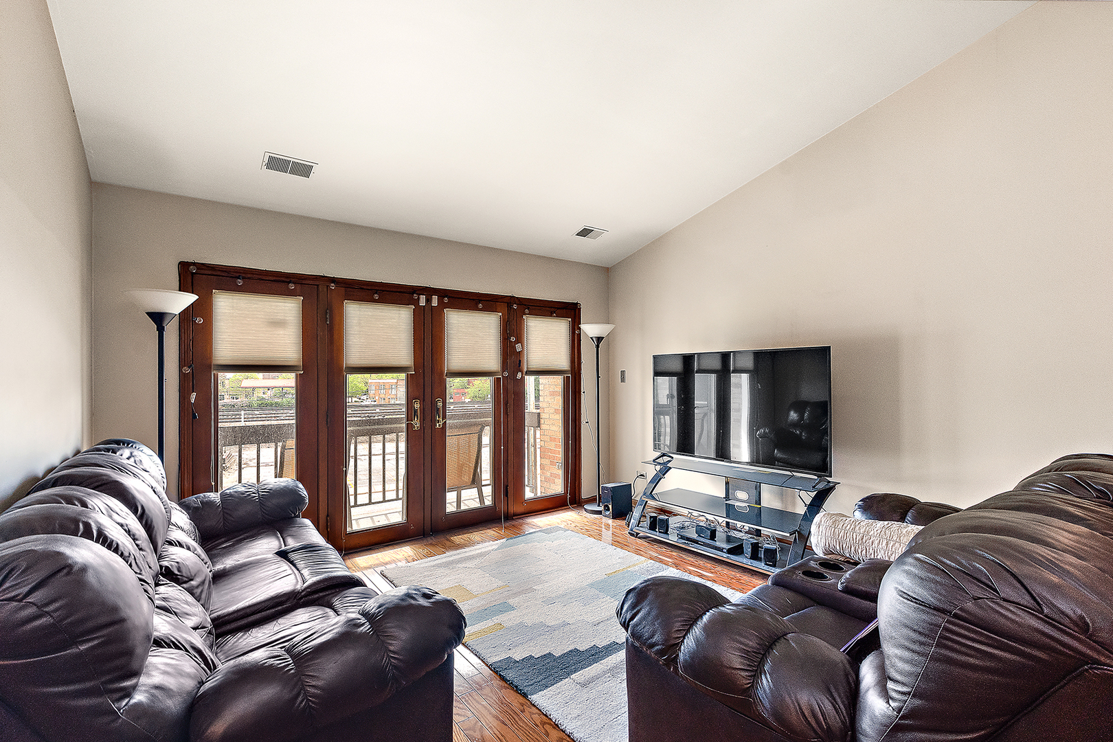 2161 Oak Road, Unit 3A Homewood, IL 60430 - Photo 8 of 20 a bedroom with furniture and a large window