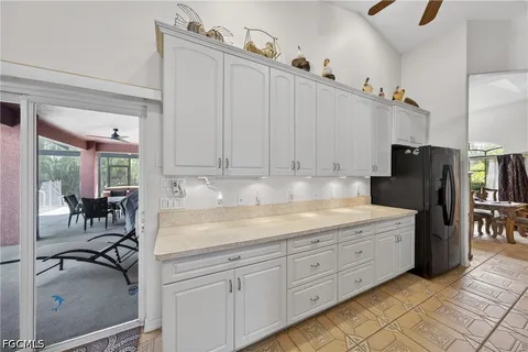 $619,900 | 3815 Northwest 5th Terrace, Cape Coral, FL 33993