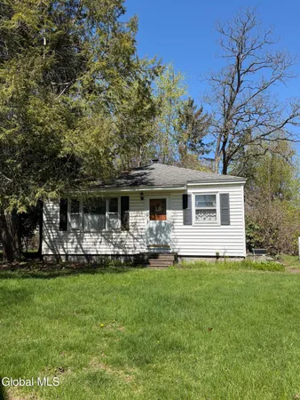 $115,000 | 1062 6th Street, Rotterdam, NY 12303
