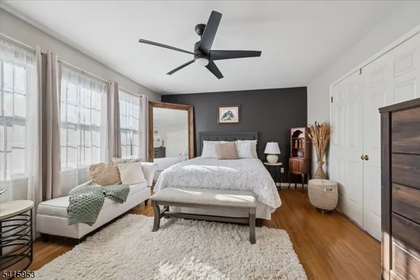 $770,000 | 13 Spencer Lane, Bedminster, NJ 07921