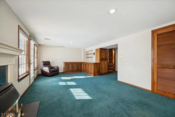 $770,000 | 13 Spencer Lane, Bedminster, NJ 07921