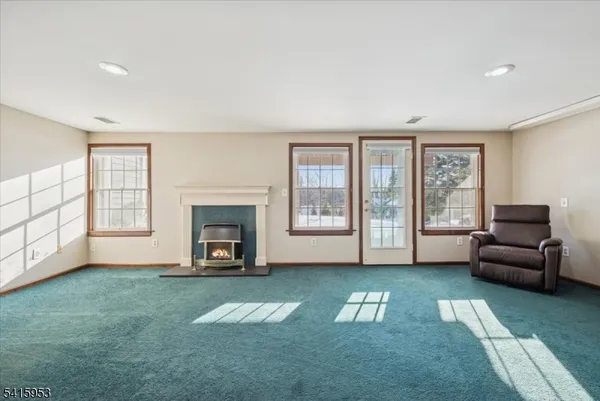 $770,000 | 13 Spencer Lane, Bedminster, NJ 07921